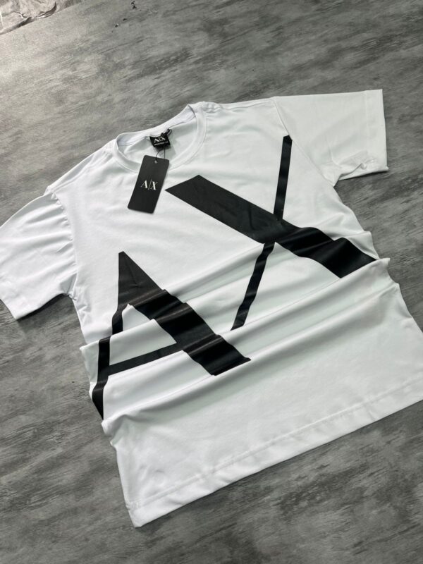 Camiseta Branca A|X com Estampa Grande